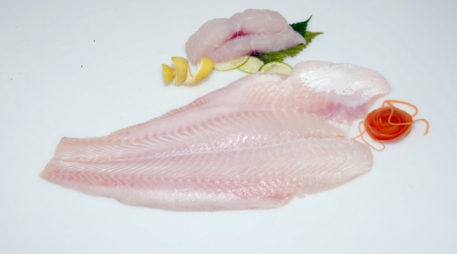 Pangasius fillets, - Hafl trimmed